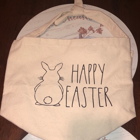 Rae Dunn Handbags - Rae Dunn HAPPY EASTER tote bag